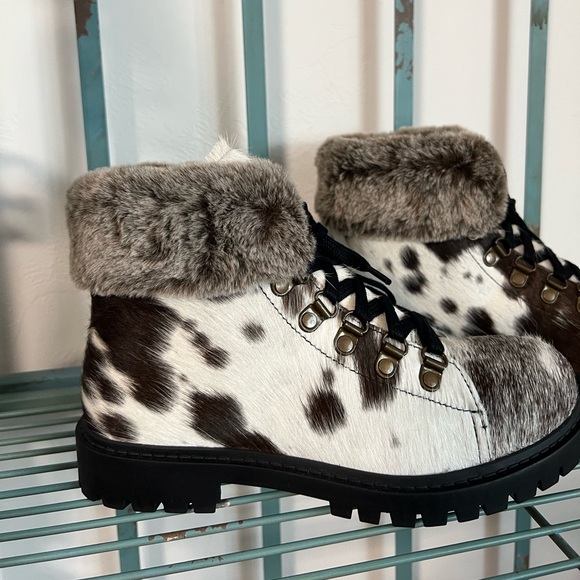 Myra Bag Shoes - Genuine Cowhide & Leather Bootie Fur combat ankle boot chocolate brown sz 7 new